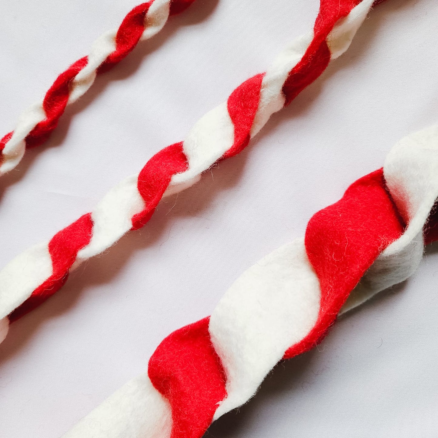 12ft Tree Twist Garland - Red & White