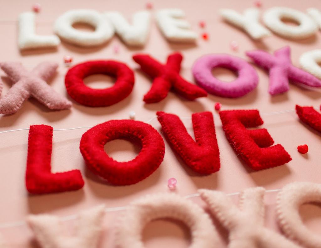 I LOVE YOU - Wool Letter Garland