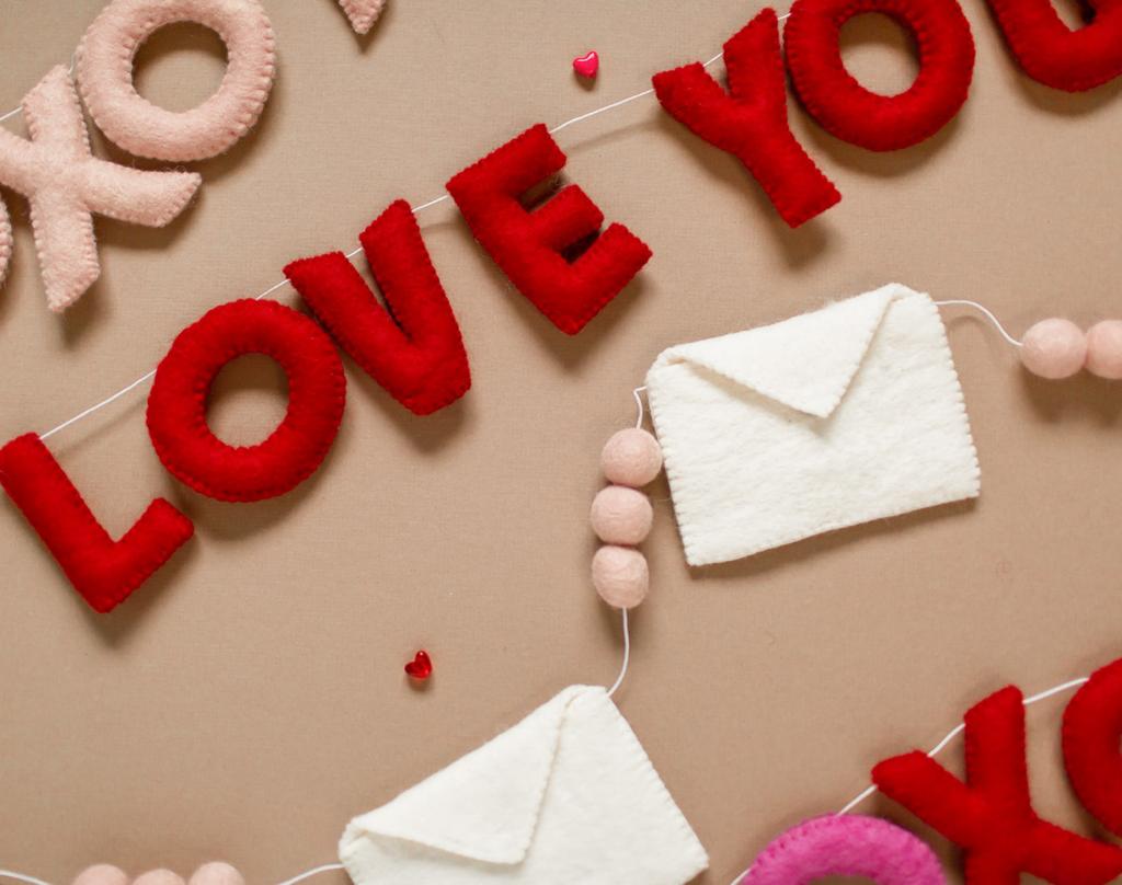 I LOVE YOU - Wool Letter Garland