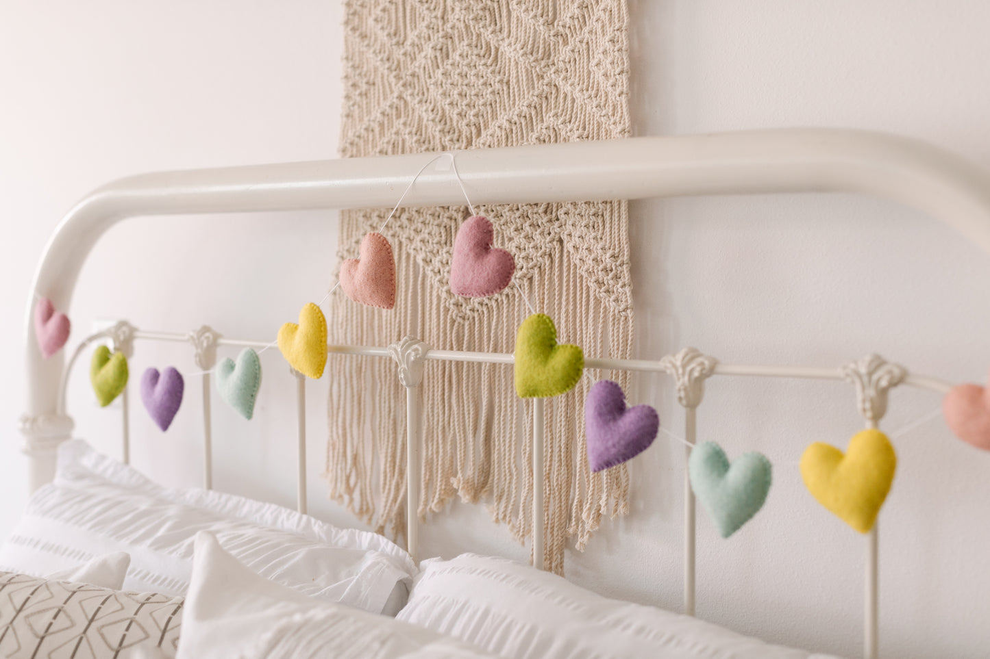 Pastel Hearts Garland