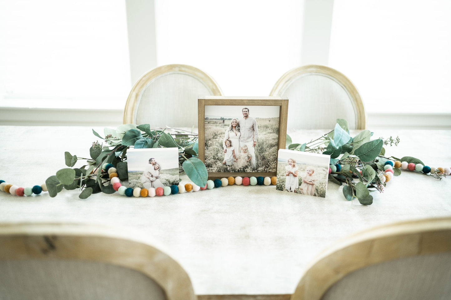 Modern Christmas Felt Pom Poms Garland, Christmas Decorative Garland for Mantle, bunting, Wool Ball Felt Bunting for Home Decor- 6ft length